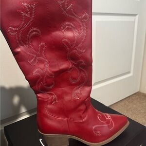 Red Western-Style Women's Boots